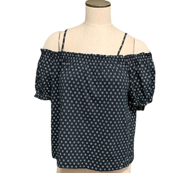 H&M Off Shoulder Short Sleeve Peasant Top Sz M Black Blue White 195K - Picture 2 of 10